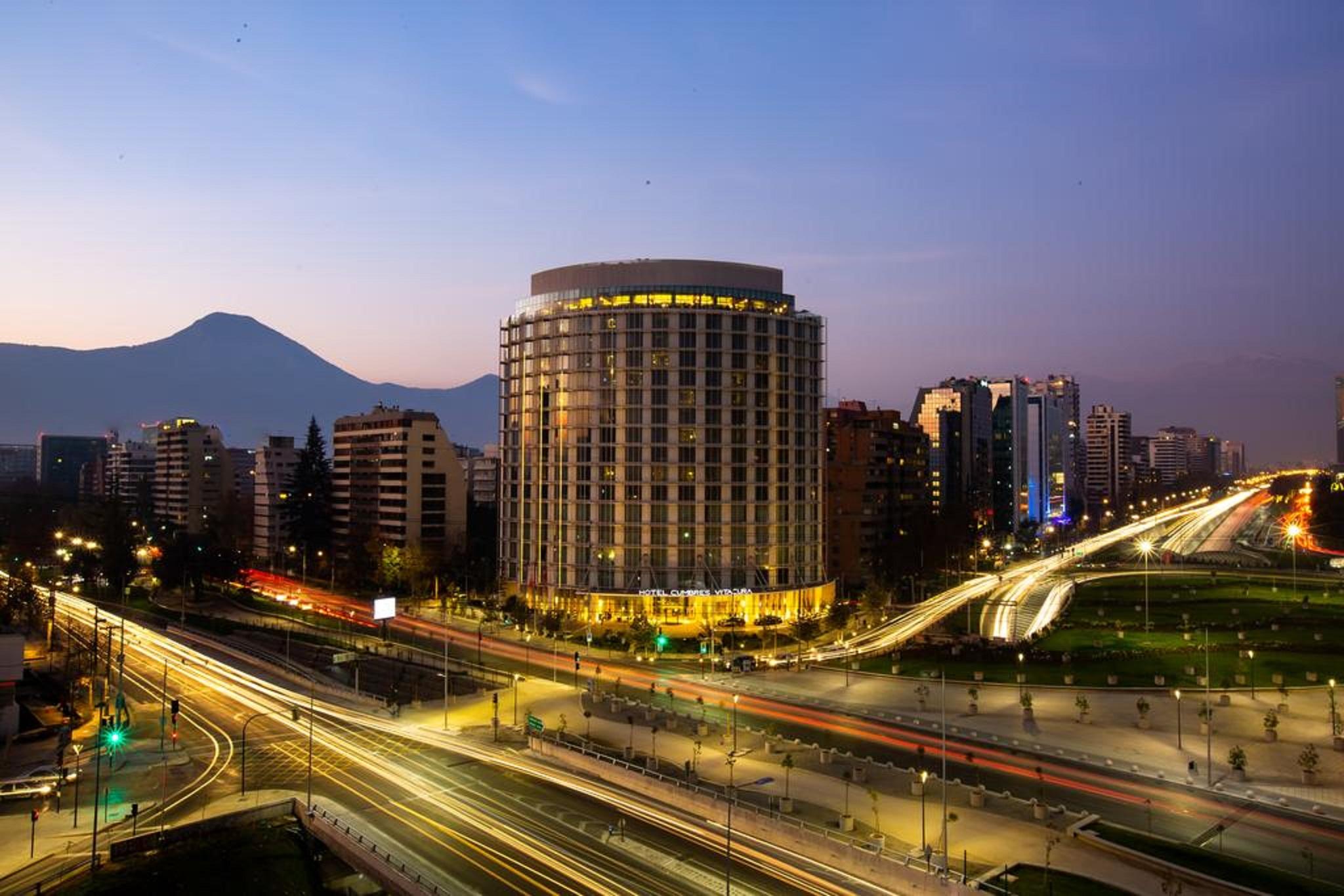Готель Doubletree By Hilton Santiago Kennedy, Chile Екстер'єр фото