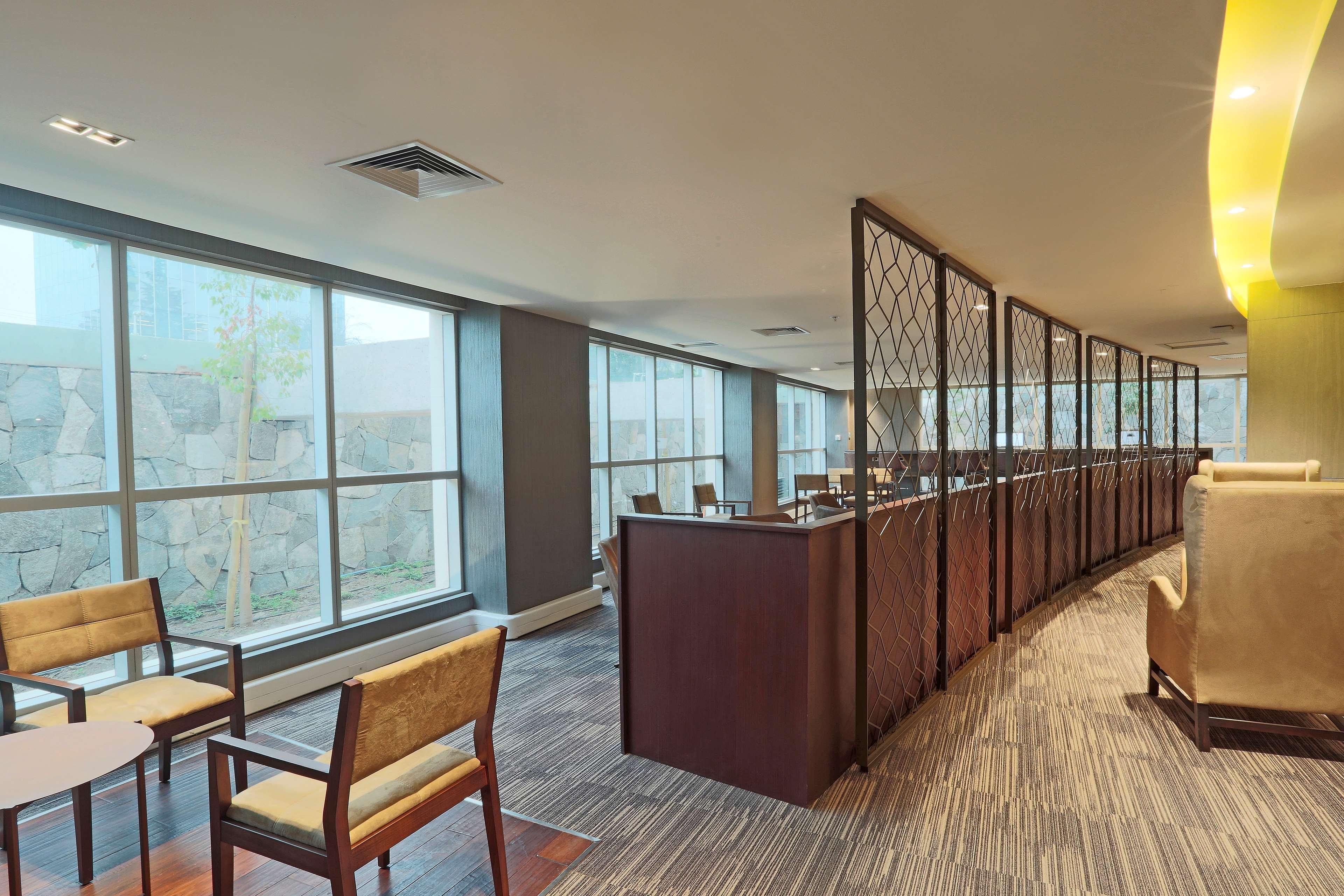 Готель Doubletree By Hilton Santiago Kennedy, Chile Екстер'єр фото