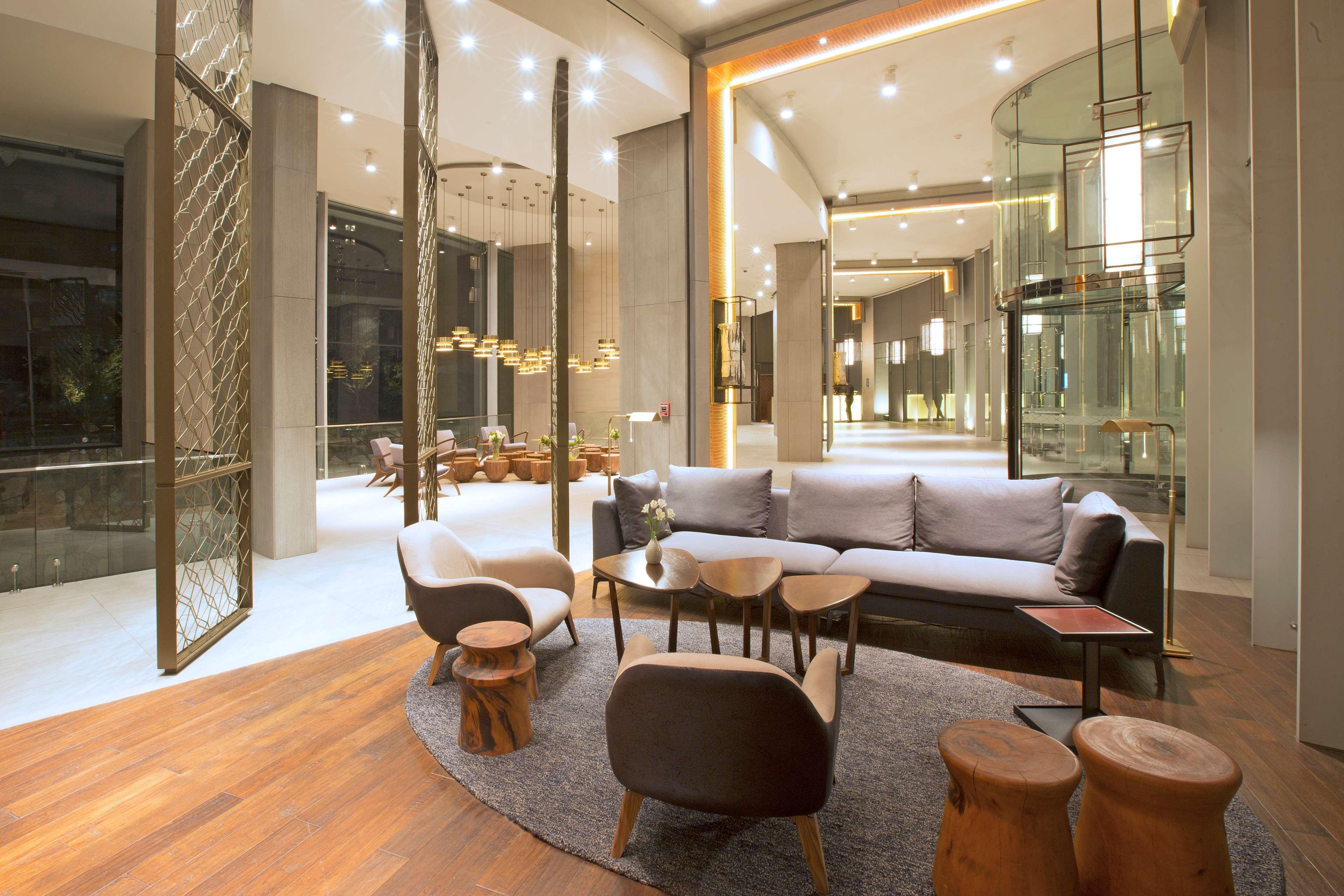 Готель Doubletree By Hilton Santiago Kennedy, Chile Екстер'єр фото