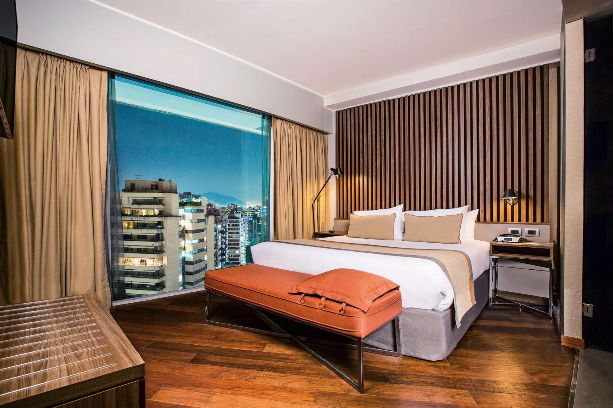 Готель Doubletree By Hilton Santiago Kennedy, Chile Екстер'єр фото