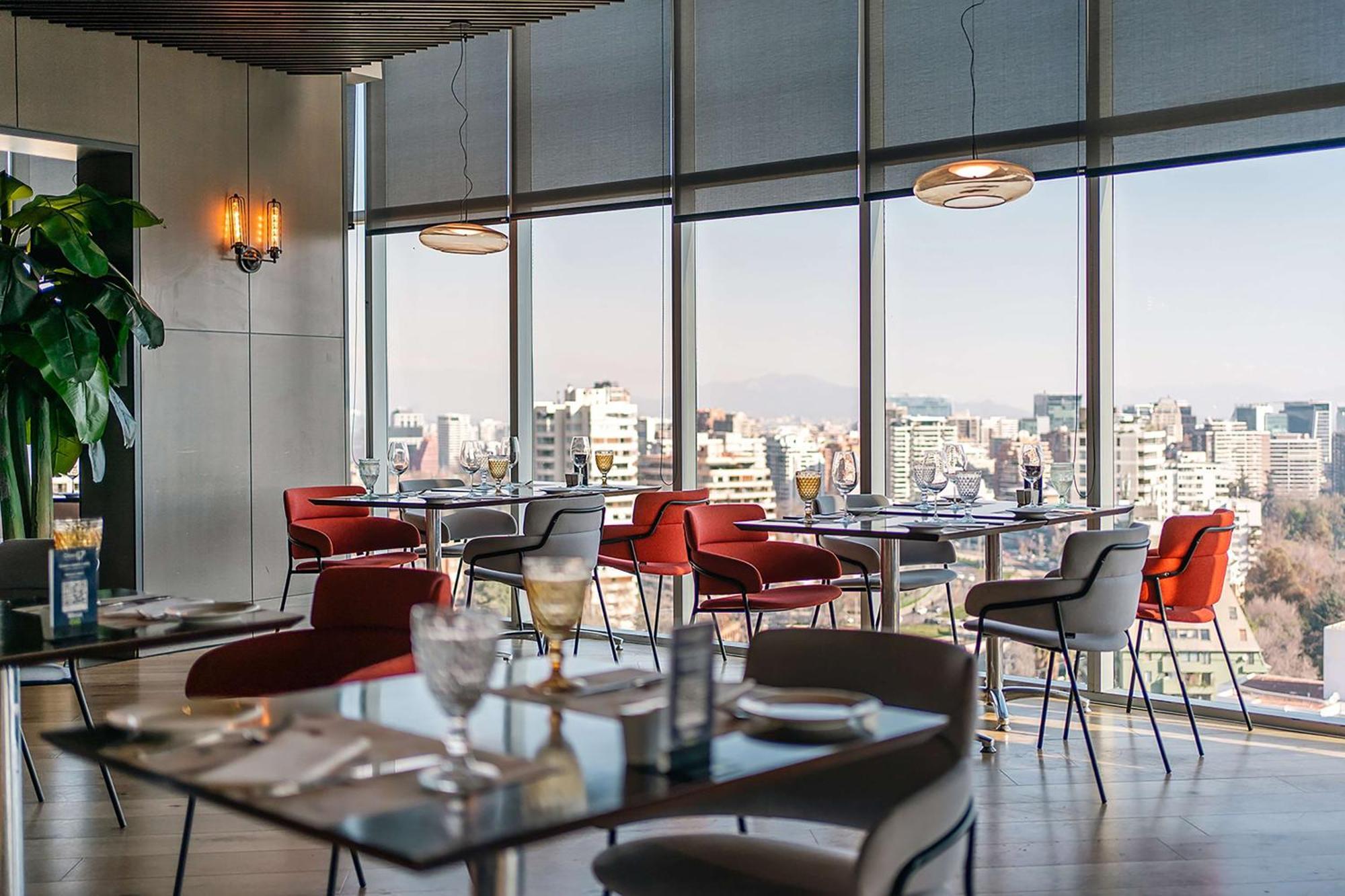 Готель Doubletree By Hilton Santiago Kennedy, Chile Екстер'єр фото